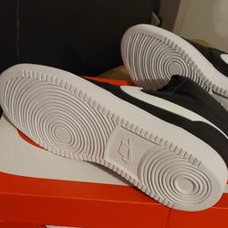 Nike Shoes Size 8