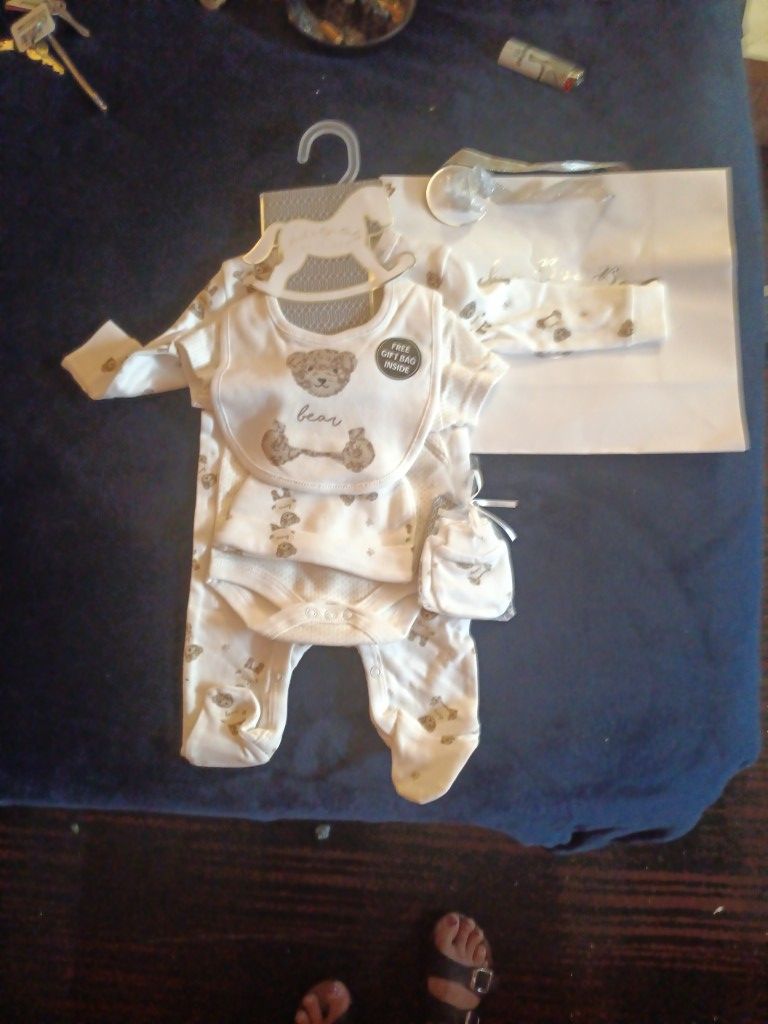 5 Piece Rock-A-Bye Baby Set