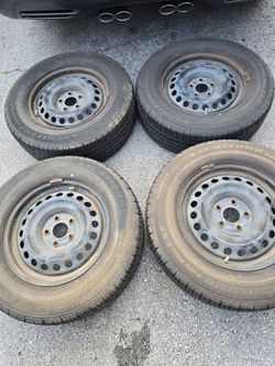 SUMITOMO TOUR PLUS LXT TIRES (All 4)
