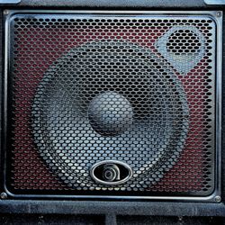 Ampeg BXT115HL Bass Cabinet 400 Watts 15 Inch