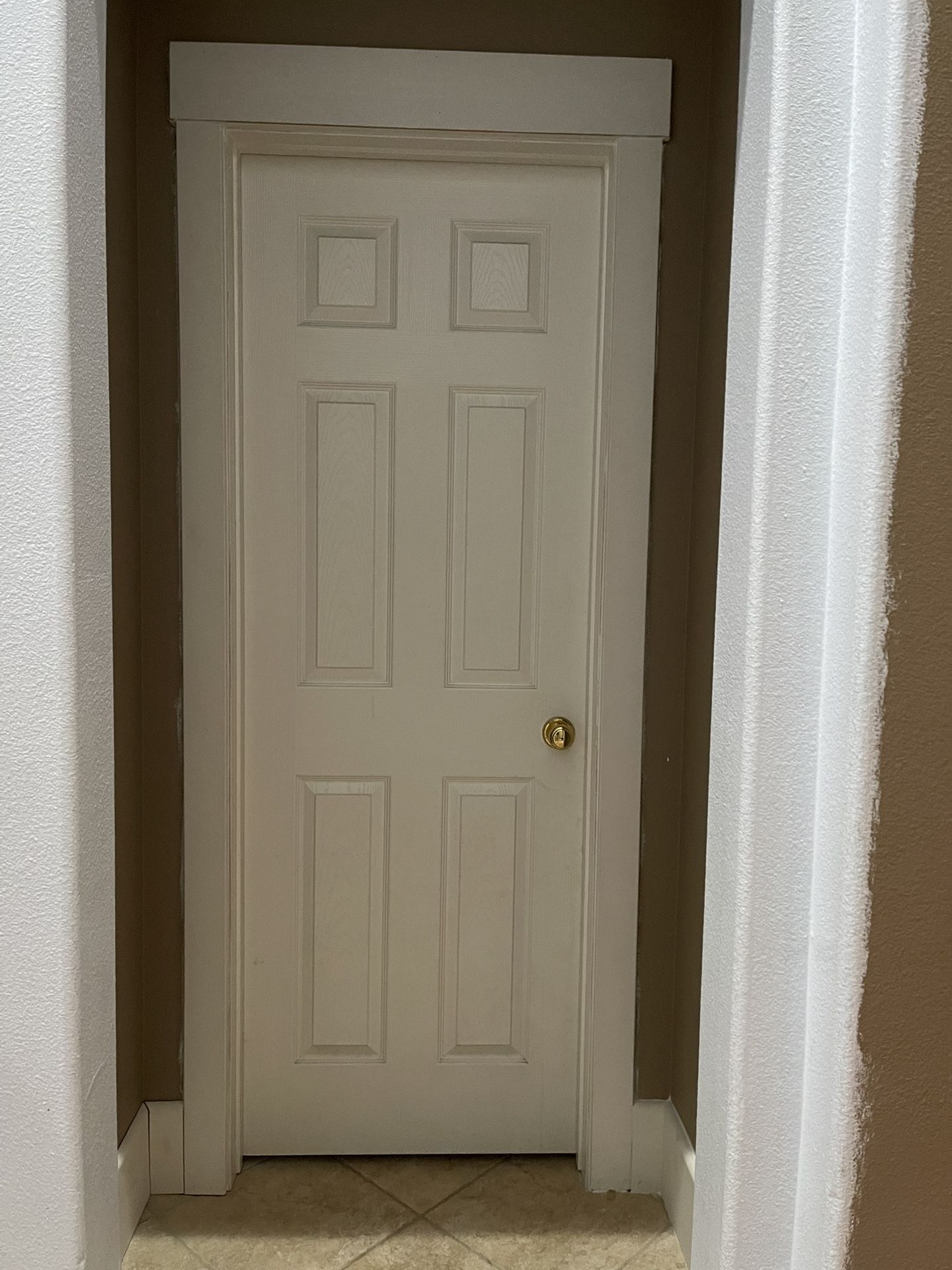 Door Interior Hollow core door No frame or handles Actual dimensions of the door 30x 94.5” - double doors 1 pair - one side left 27.75 x 78.75” - 3