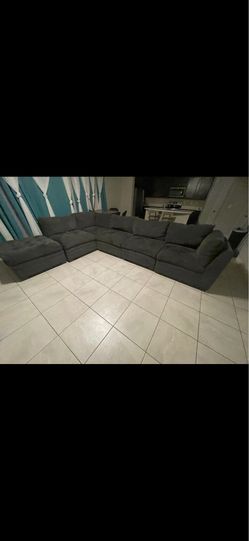 Dark Gray Sectional Sofa with Ottoman