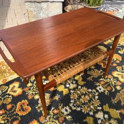 Beautiful Mid Century Danish Side Table 