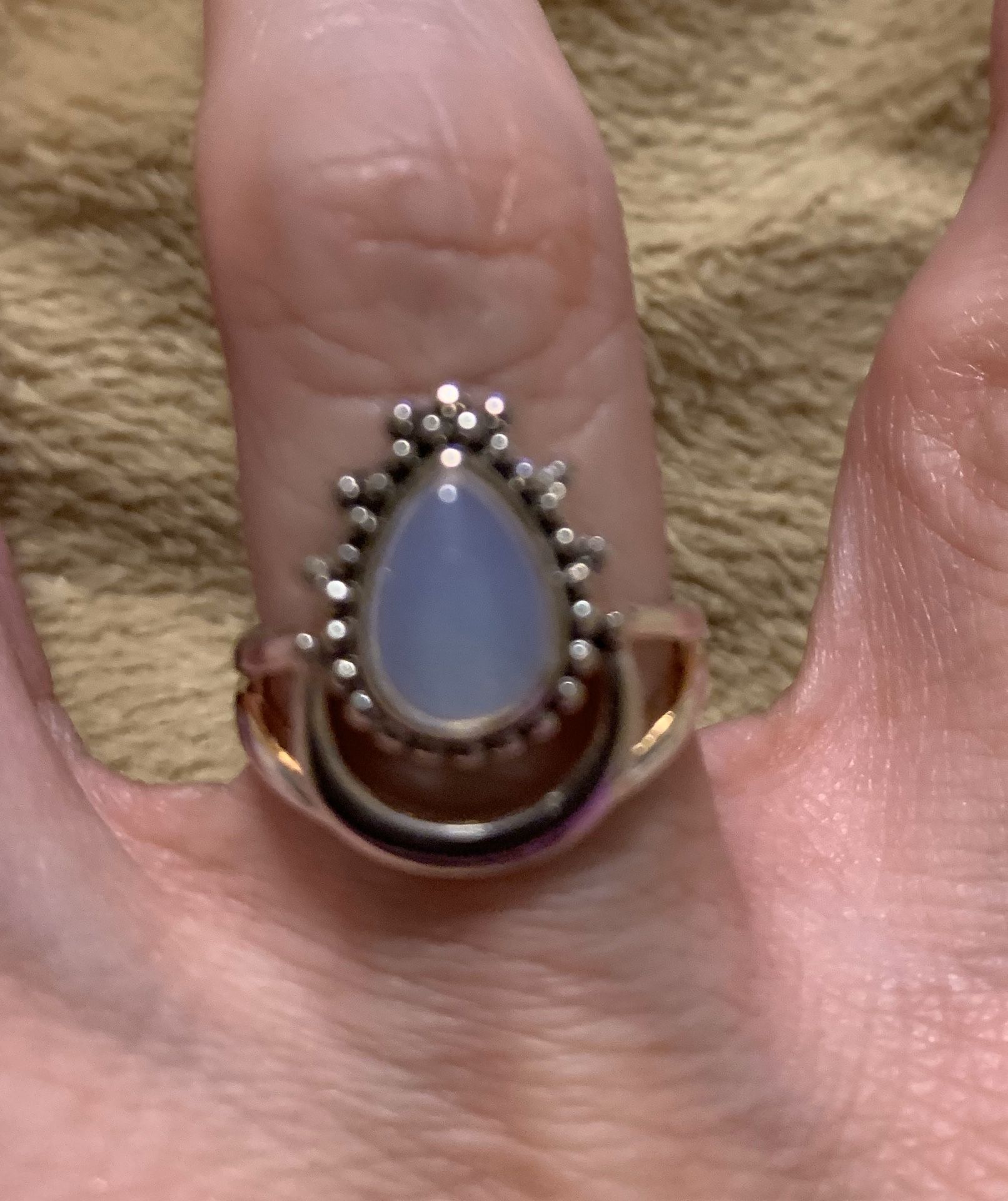 New moonstone sterling silver ring size 6