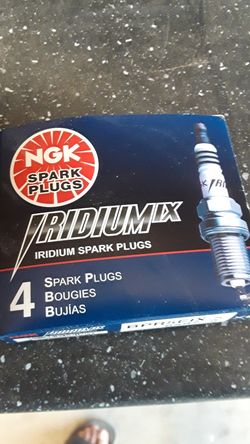 Spark plugs for 1986 Toyota pickup