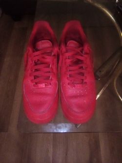 Red Air Forces Size 11