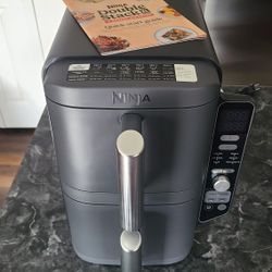 Ninja DoubleStack XL 10-Qt. 6-in-1 2-Basket Air Fryer