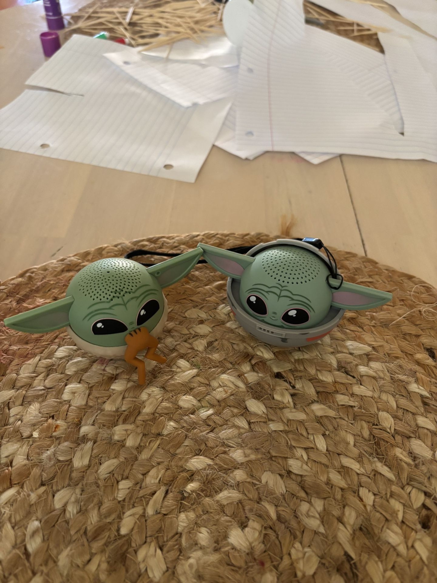 2 Bluetooth Speakers