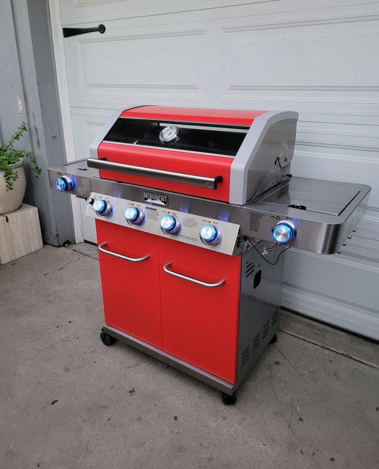 Monument BBQ Grill/ Asador