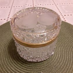 Yes REALLY NEAT Looking Crystal Glass CONTAINER