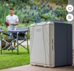 NEW Coleman PowerChill Model 5644 Iceless Cooler 12V Thermoelectric 40 Qt.