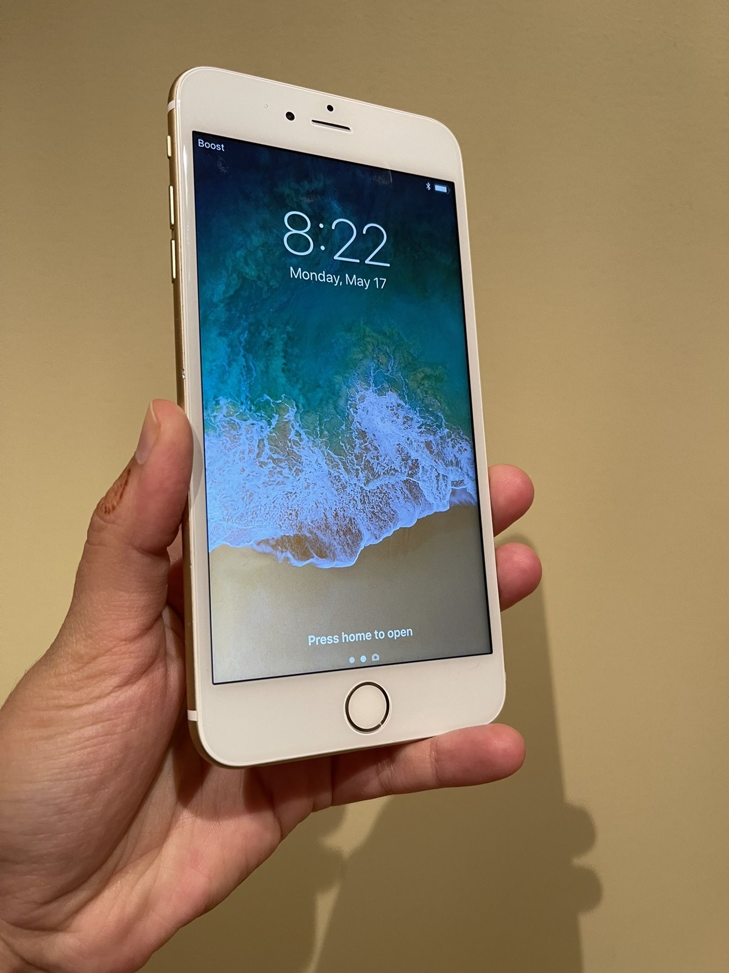 iPhone 6 Plus - 16 GB - Unlocked For Worldwide Use