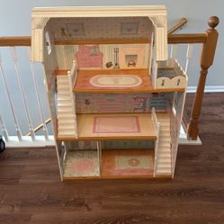 Barbie House And Accessories 