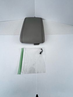 2006-2011 Cadillac DTS Center Console Titainium Leather Armrest Lid Storage OEM