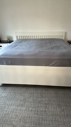 White Wood Bed Frame with Slatted Headboard