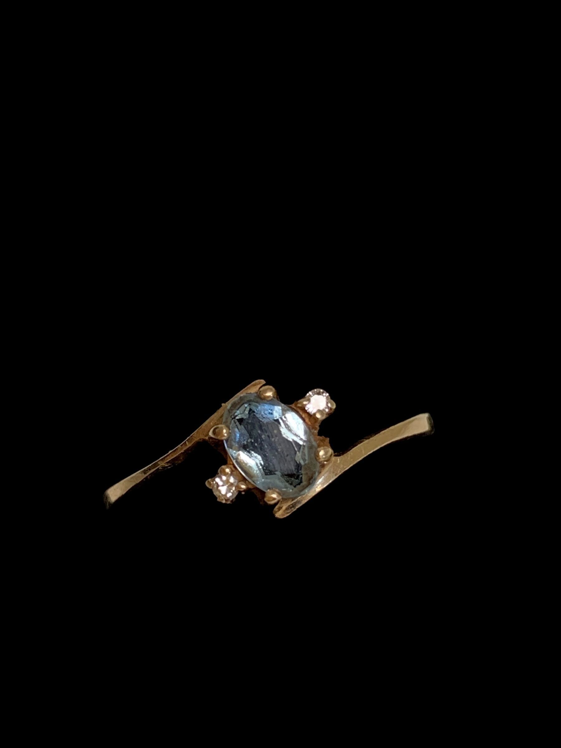 Blue stone gold ring #31070