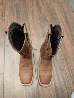 Ariat Boots size 9D