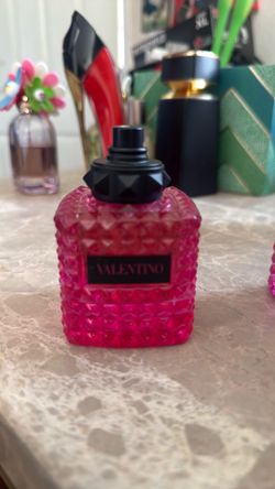 Valentino Born in Roma Extradose
