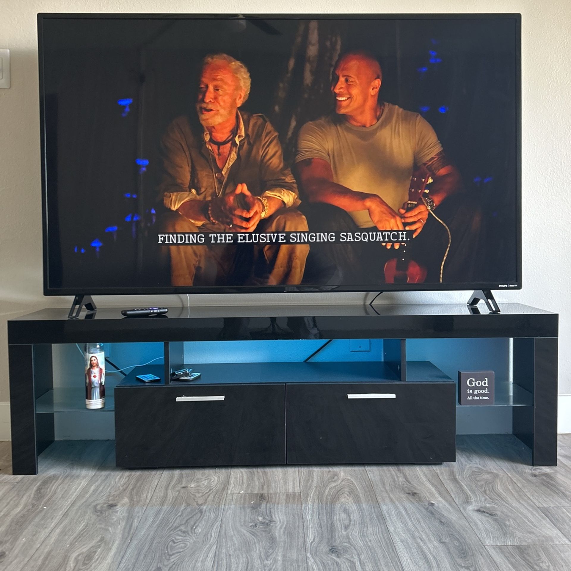 65 In. Roku Tv & Stand