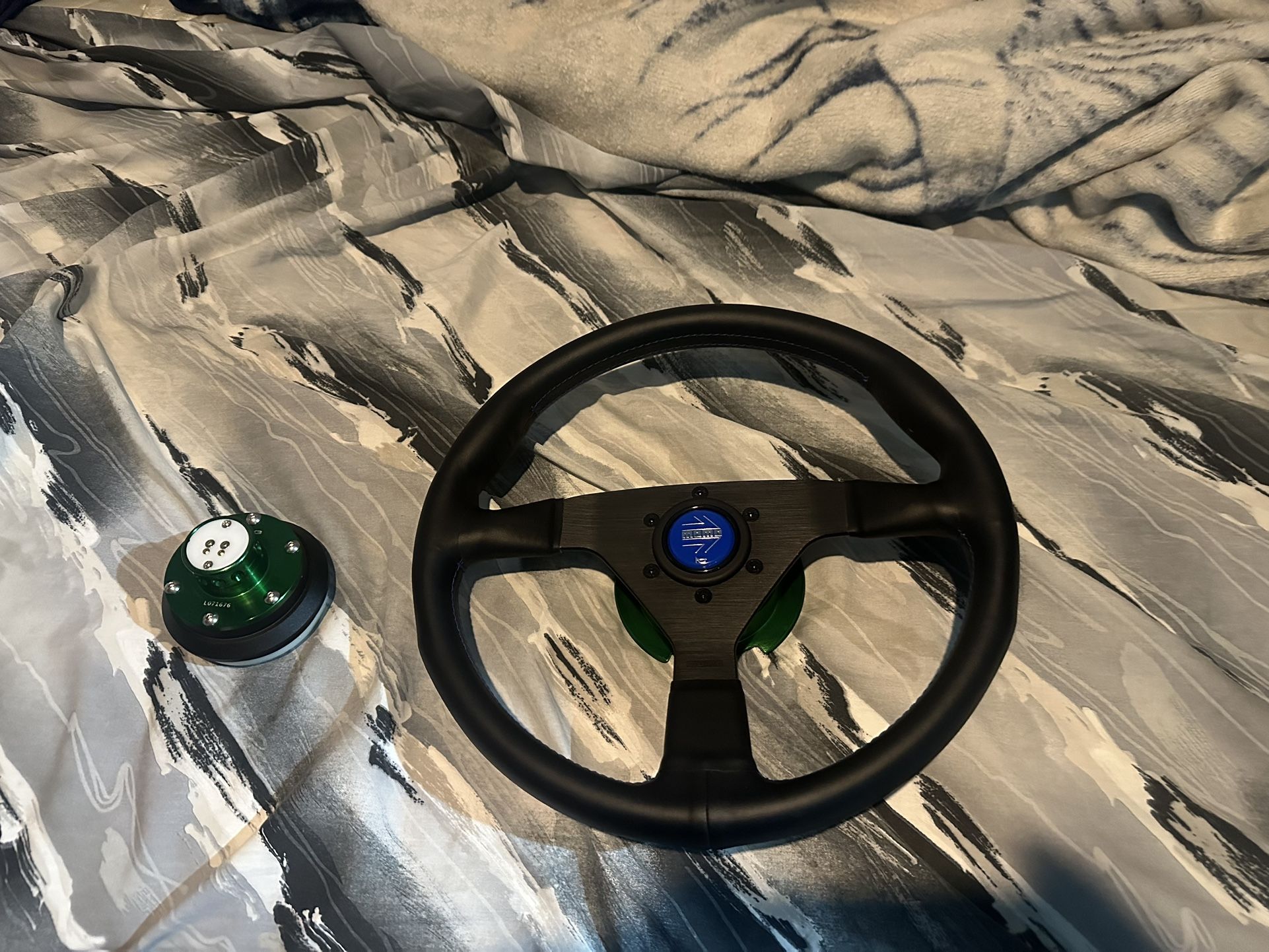 NRG Quick Release With Momo Steering Wheel
