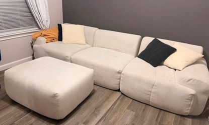 Boneless sectional