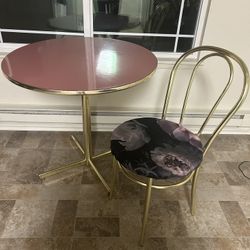 Vintage table and Chair 