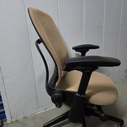 Steelcase Leap V2 Fully Ergonomic Task Chair 
