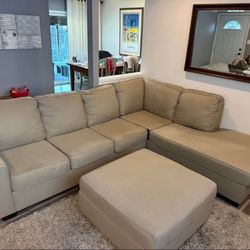 Sectional Couch 