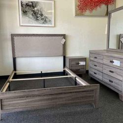 Upholstered Queen Bed Set 