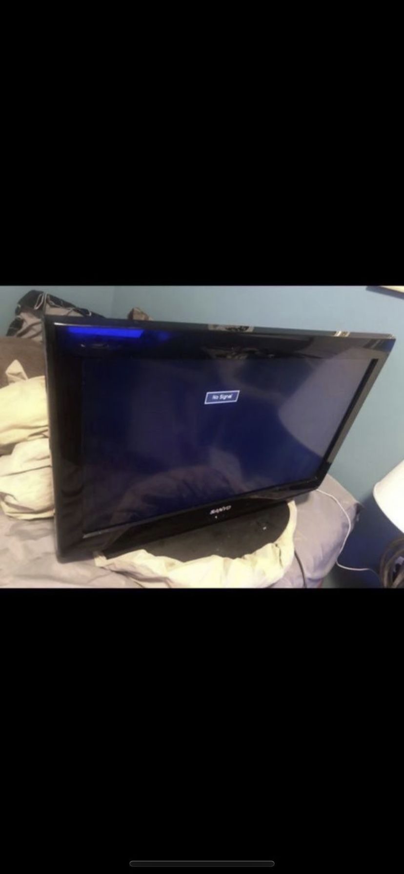 Great condition sanyo flat screen 34in tv