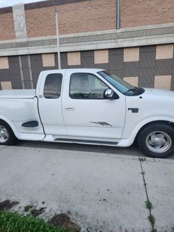 2003 Ford E-350