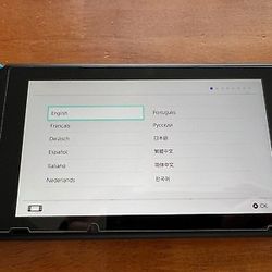 Nintendo Switch 
