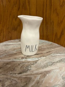 Rae Dunn Jar