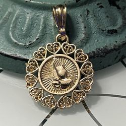 Praying Hands Medallion Gold Plated Pendant With Hearts