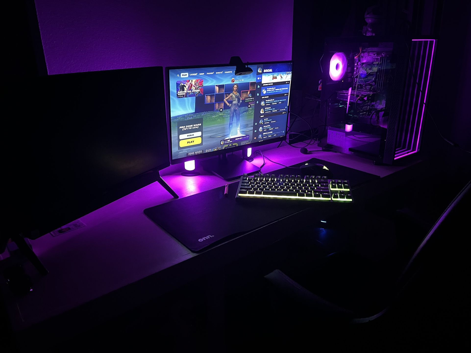 Custom Gaming PC