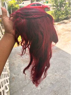 red wig