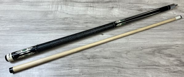 Players G-4118 58" Pool Cue - Vintage - Graphic Inlays (PO1026505)