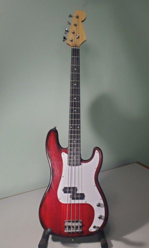 Custom Made Precision Style Bass (P Bass)