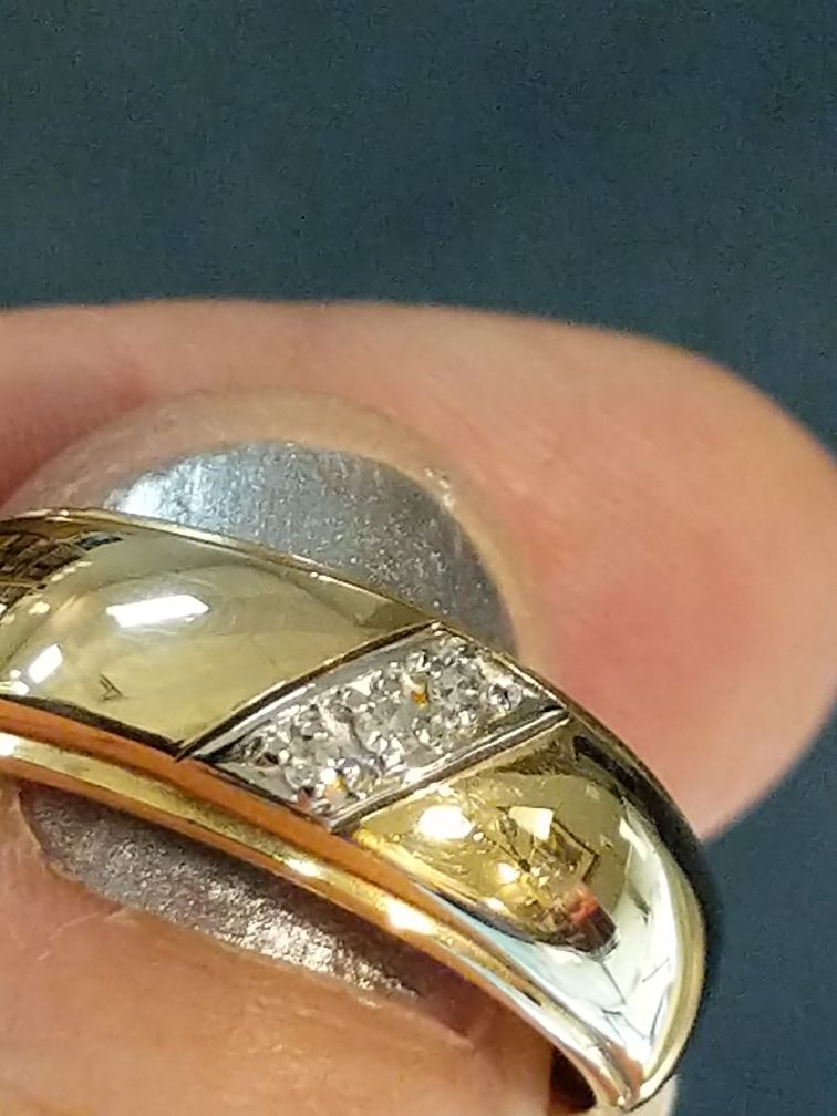 SOLID GOLD DIAMOND RING 14k