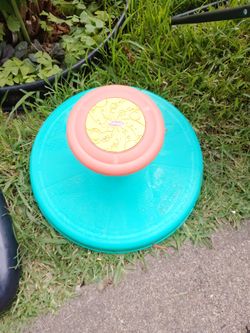 Spin toy $12
