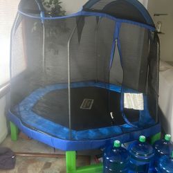Kids Trampoline 