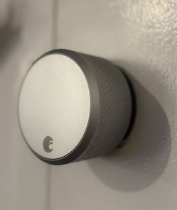 🔐 August Smart Lock Pro (3rd Gen) + Keypad + Connect Bridge Bundle