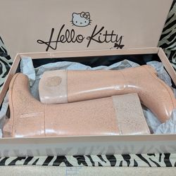 NEW Hello Kitty Rain Boots. Size 7