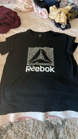 T shirt size medium