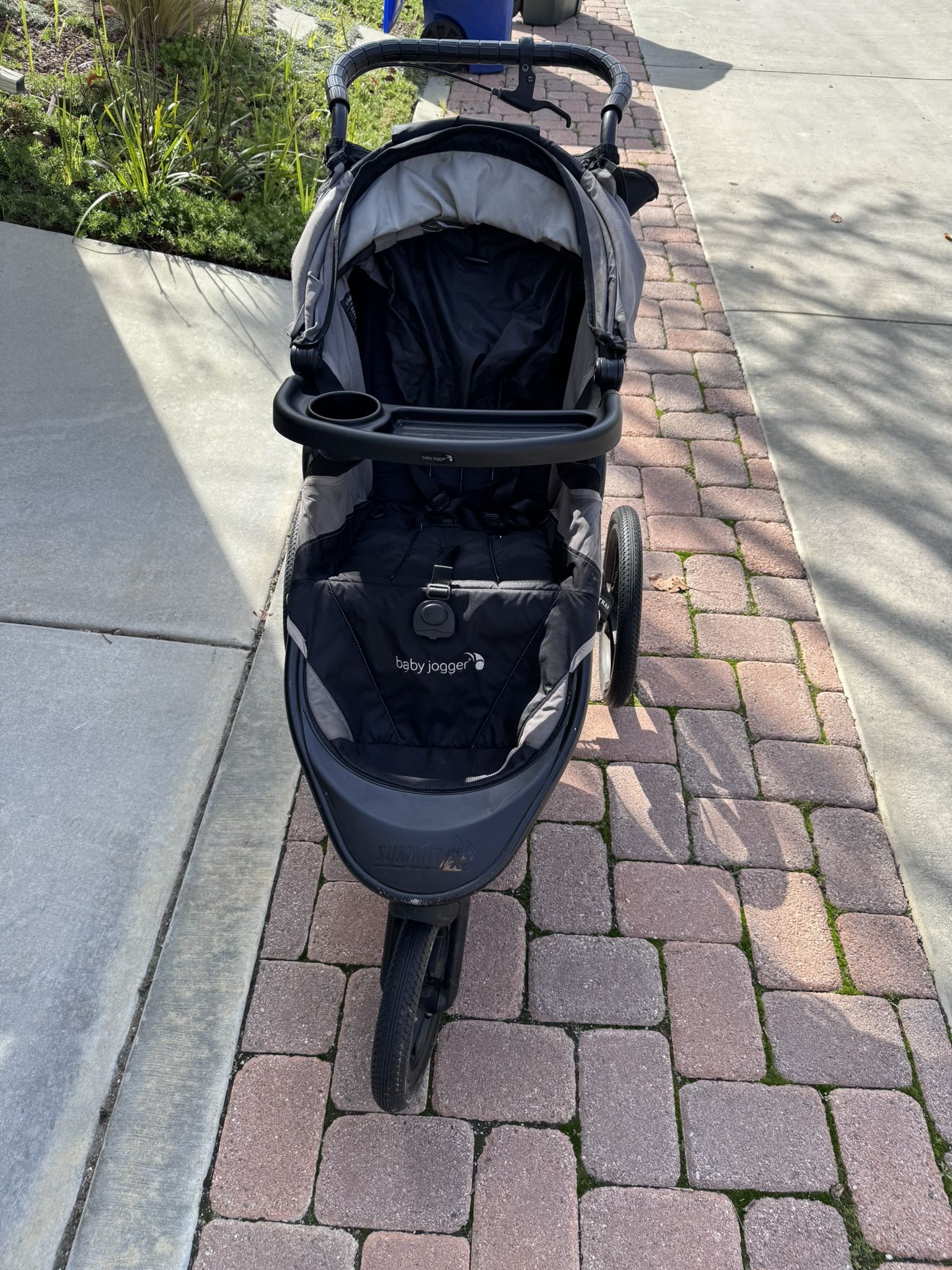 Summit X3 Baby Jogger 