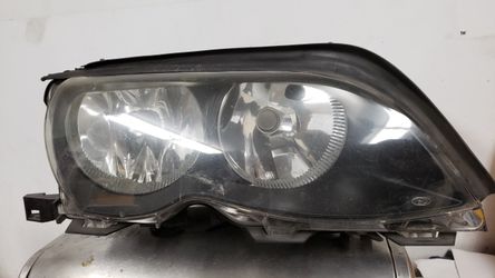 2002/2003/2004/2005 Bmw 325i 330i Right Headlight