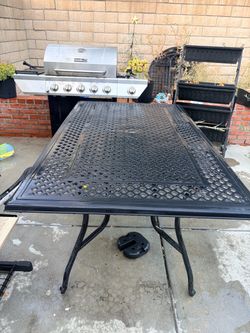 patio table and chairs