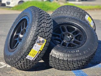 New 17 inch Wheels A/T Tires Ford F-150 Expedition F150 6x135 rims