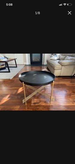 Round Side Table