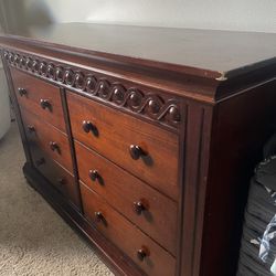 Dresser (toddler)